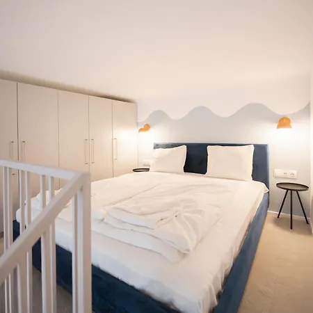 I Got 5 On It #3 - Brand New Apartments By Pink Flamingo Budapest Exterior photo