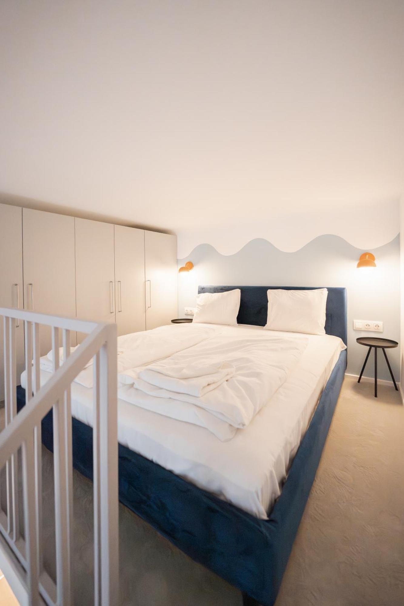 I Got 5 On It #3 - Brand New By Pink Flamingo Apartament Budapesta